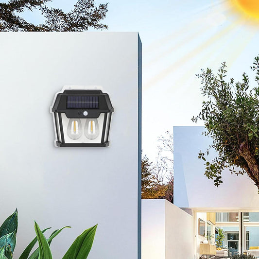 Lampe Solaire Murale DOUBLE AMPOULE avec Détection de Mouvement – Sécurité et Éclairage Intelligent